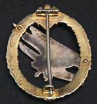 Luftwaffe paratrooper badge - reverse