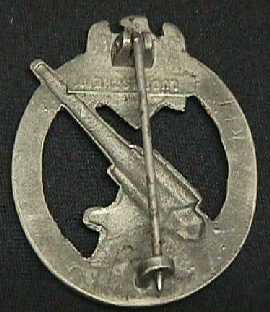 Luftwaffe anti aircraft badge - back