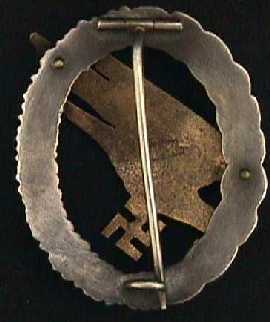 Luftwaffe paratrooper badge - back